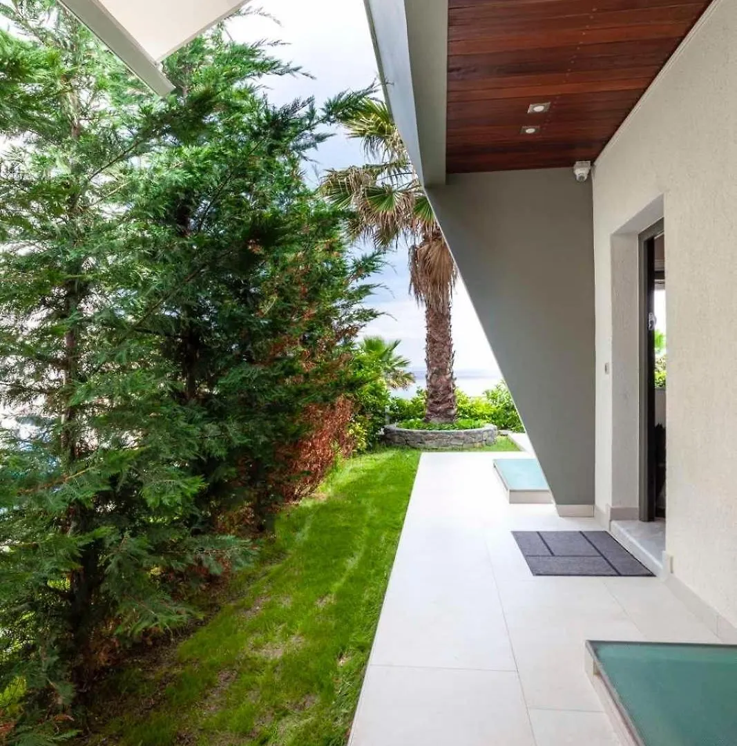 Seafront Luxury Villa Almyra, Chalkidiki Polychrono 0*,  Greece